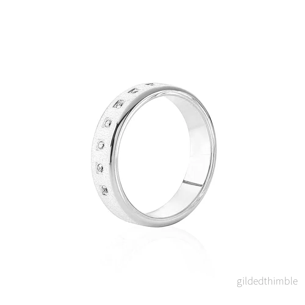 Vigselring Ariel 18k vitguld Vigselring Ariel 18k vitguld