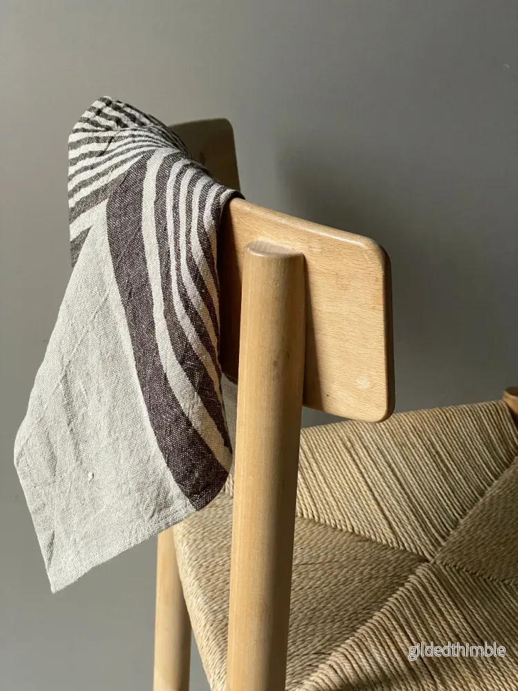 Kökshandduk linne ’Mocha Brown Stripe’ Kökshandduk linne ’Mocha Brown Stripe’