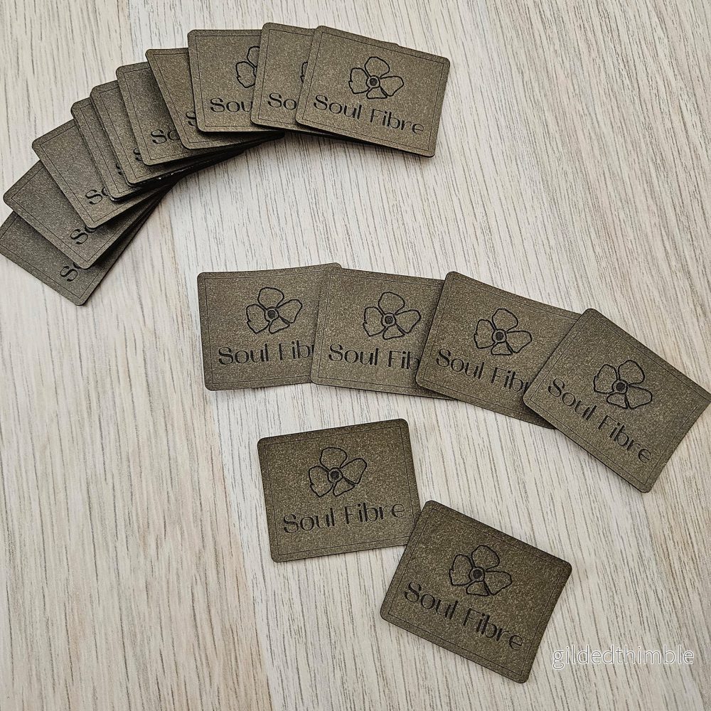 EGEN LOGGA – 3,7x,3 CM EGEN LOGGA – 3,7x,3 CM