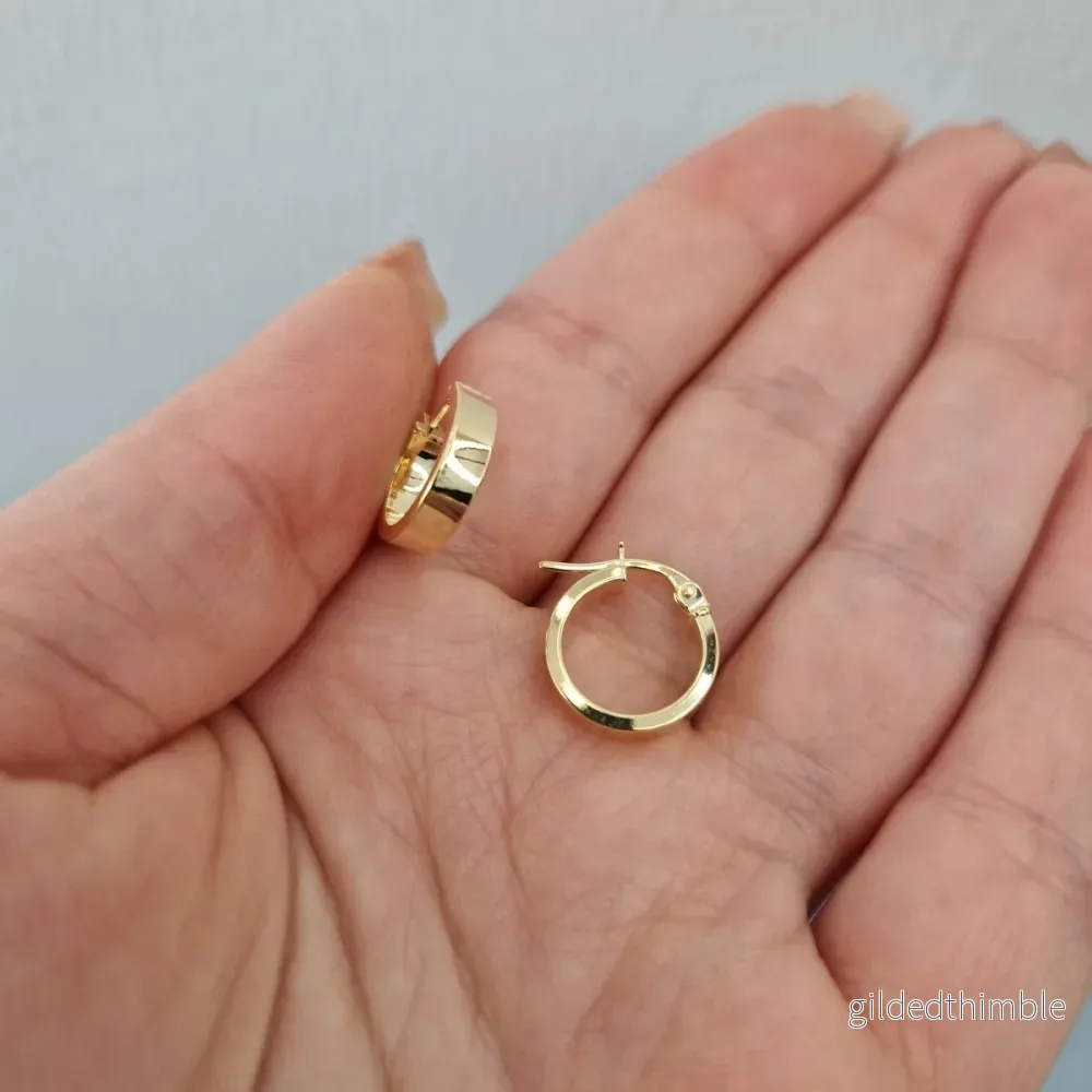 Creoler kantiga 18k guld 13mm i diameter