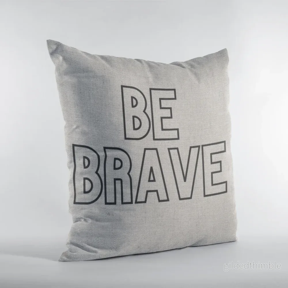 Dekoratīvais spilvens | kolekcija «Good vibes» | «Be brave»