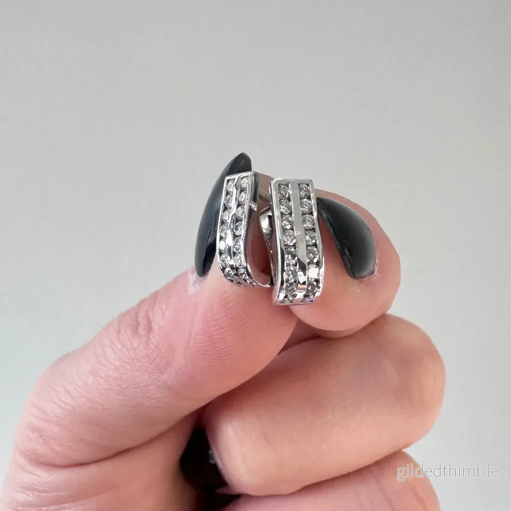 Diamant örhängen två rader 18k vitguld 0,32ct Diamant örhängen två rader 18k vitguld 0,32ct