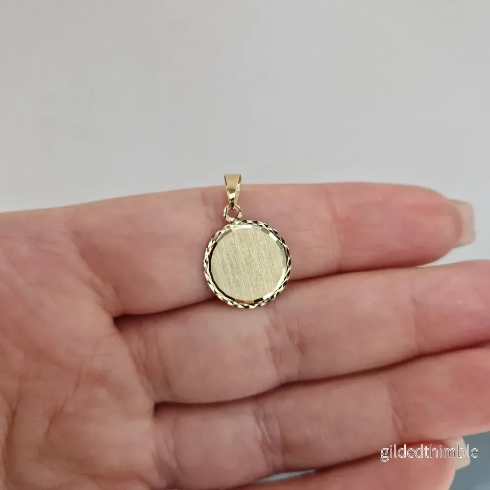 Gravyrbricka matt 14mm 18k guld