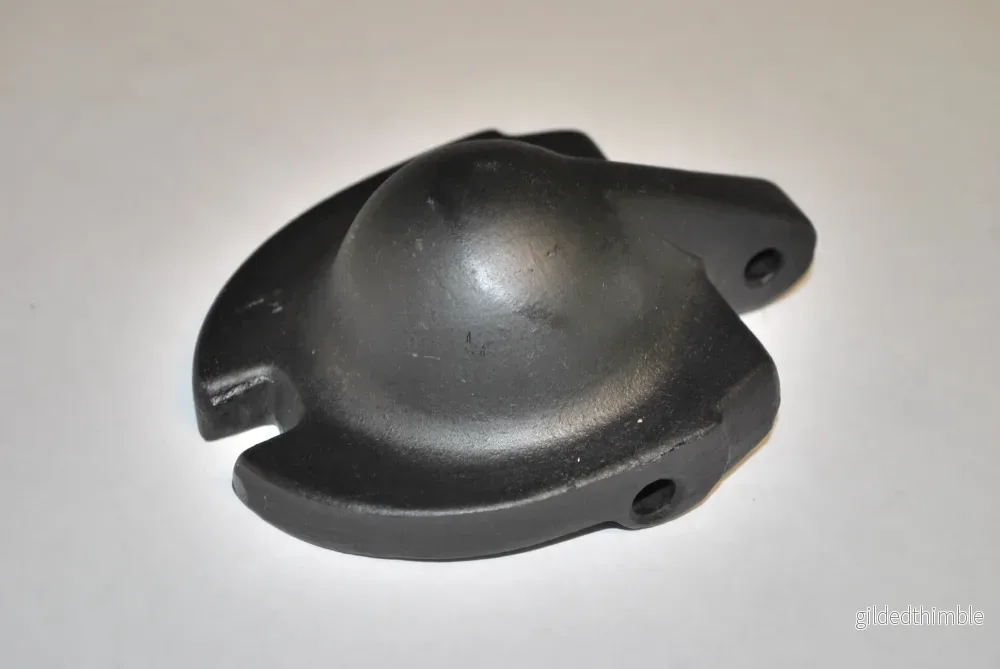 BLACK ROTATING MAST BASE 18 BLACK ROTATING MAST BASE 18
