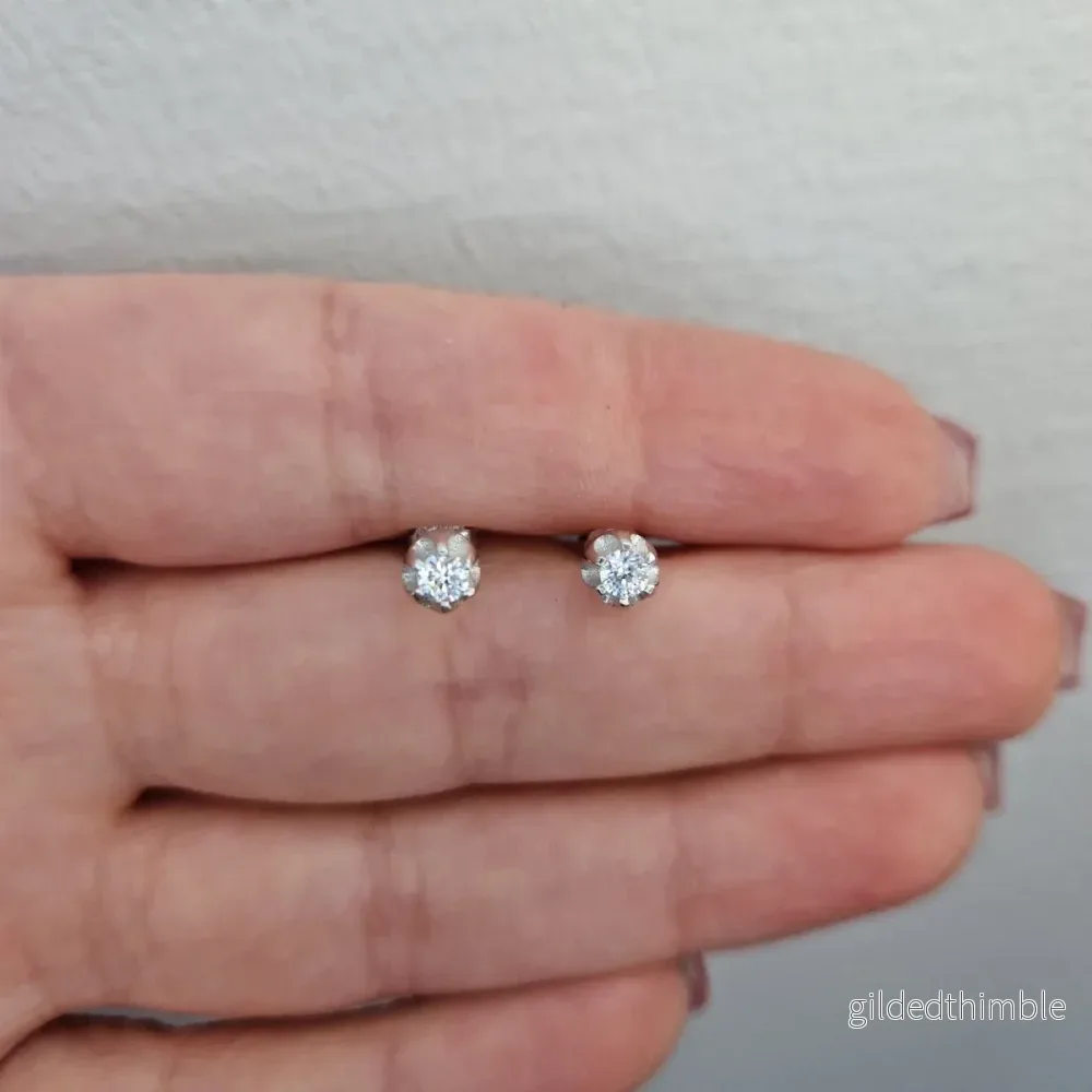 Enstensörhängen i äkta silver Enstensörhängen i äkta silver