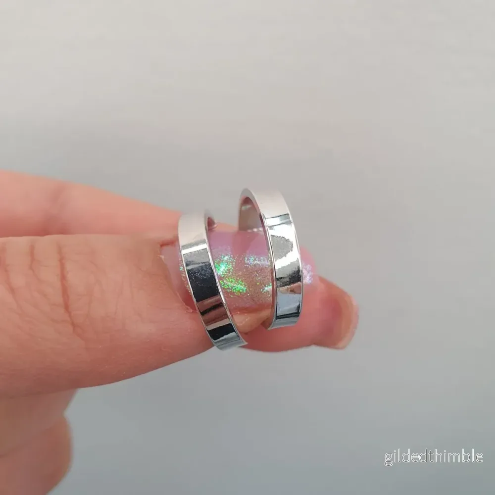 Creoler i 18k vitguld rak design - Bild 2