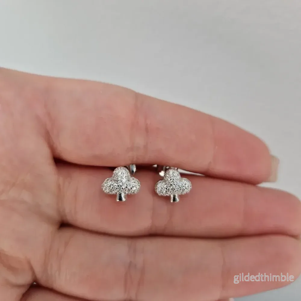 Örhängen klöver silver Örhängen klöver silver
