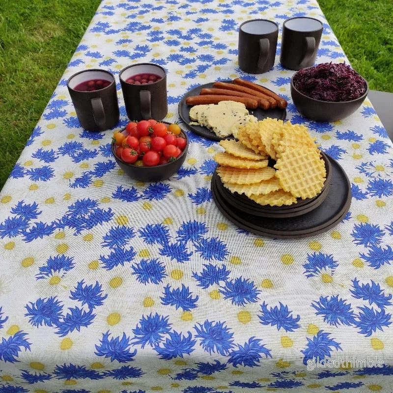 Lina galdauts | Kolekcija «Laiks vasarai» | Margrietiņas rudzupuķēs Lina galdauts | Kolekcija «Laiks vasarai» | Margrietiņas rudzupuķēs