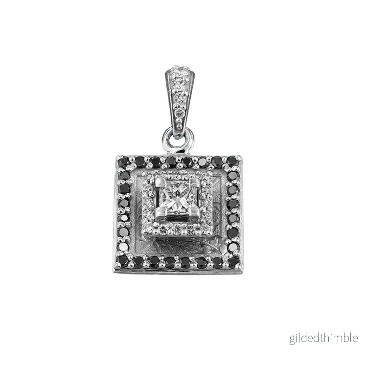 Diamant hängsmycke 18k vitguld 0,44ct Diamant hängsmycke 18k vitguld 0,44ct
