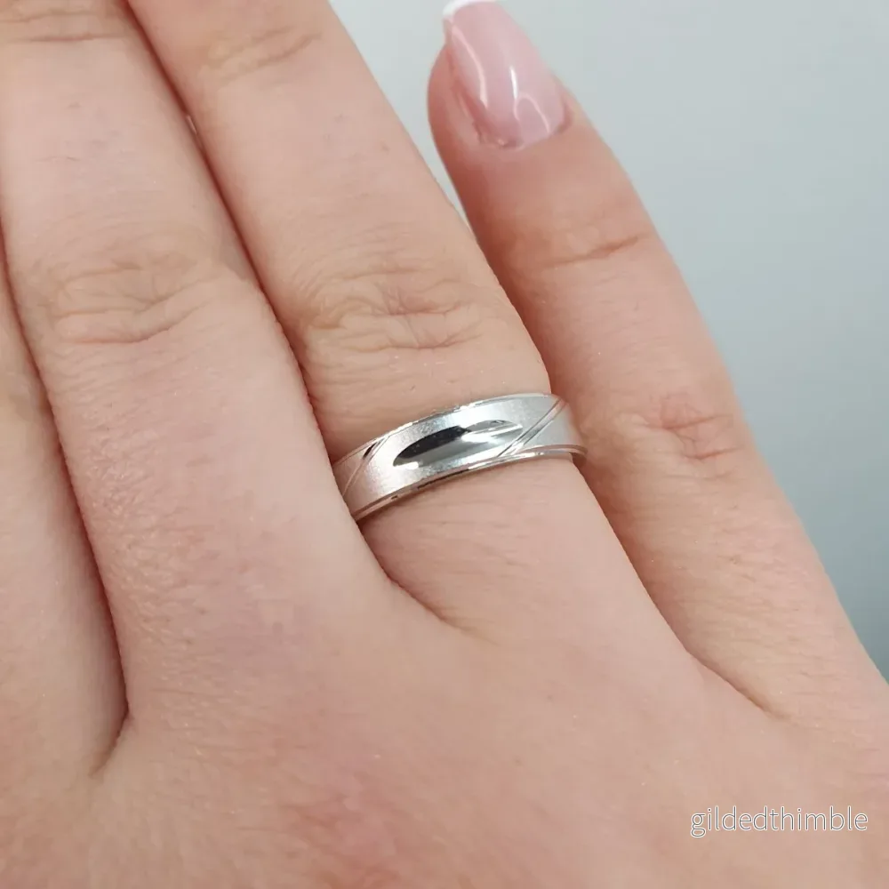 Förlovningsring Amor Berta
