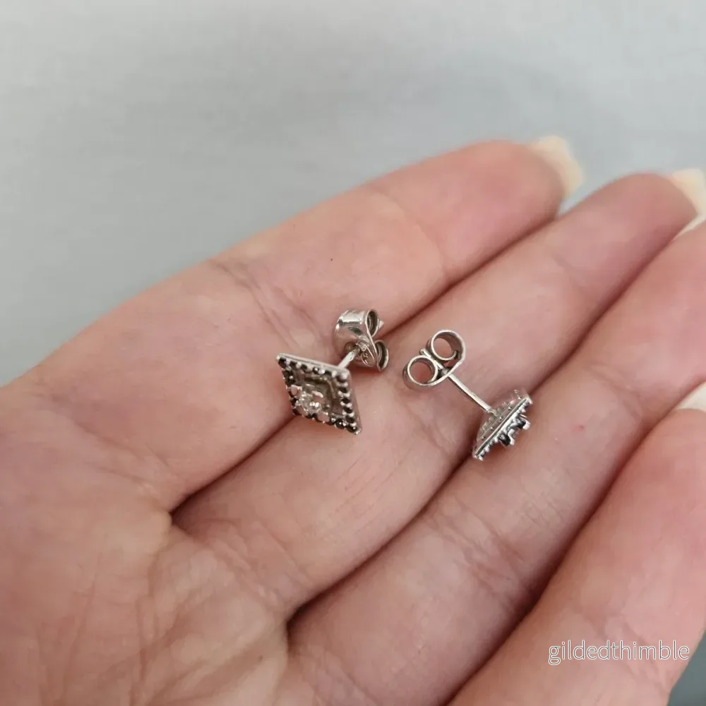 Diamant örhängen halo 18k vitguld - Bild 2