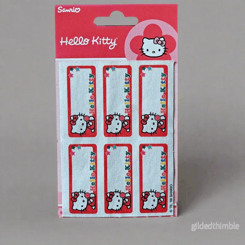 Tygettiketter Hello Kitty - Strykbara Etiketter Bomull & Polyester. - Bild 2