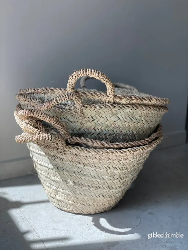 Korg i naturstrå ’Basket’ Korg i naturstrå ’Basket’