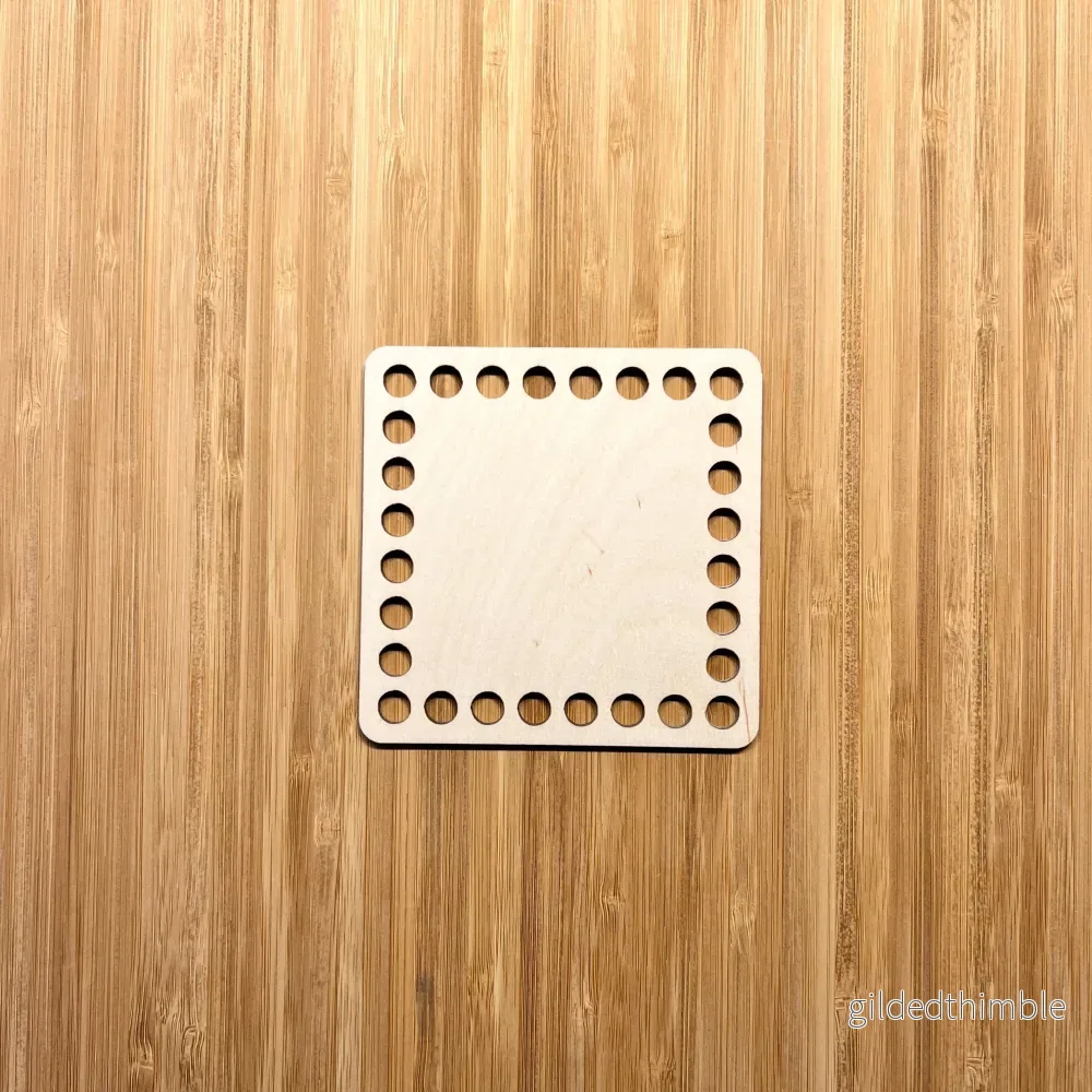 Träbotten kvadrat 10×10 cm.