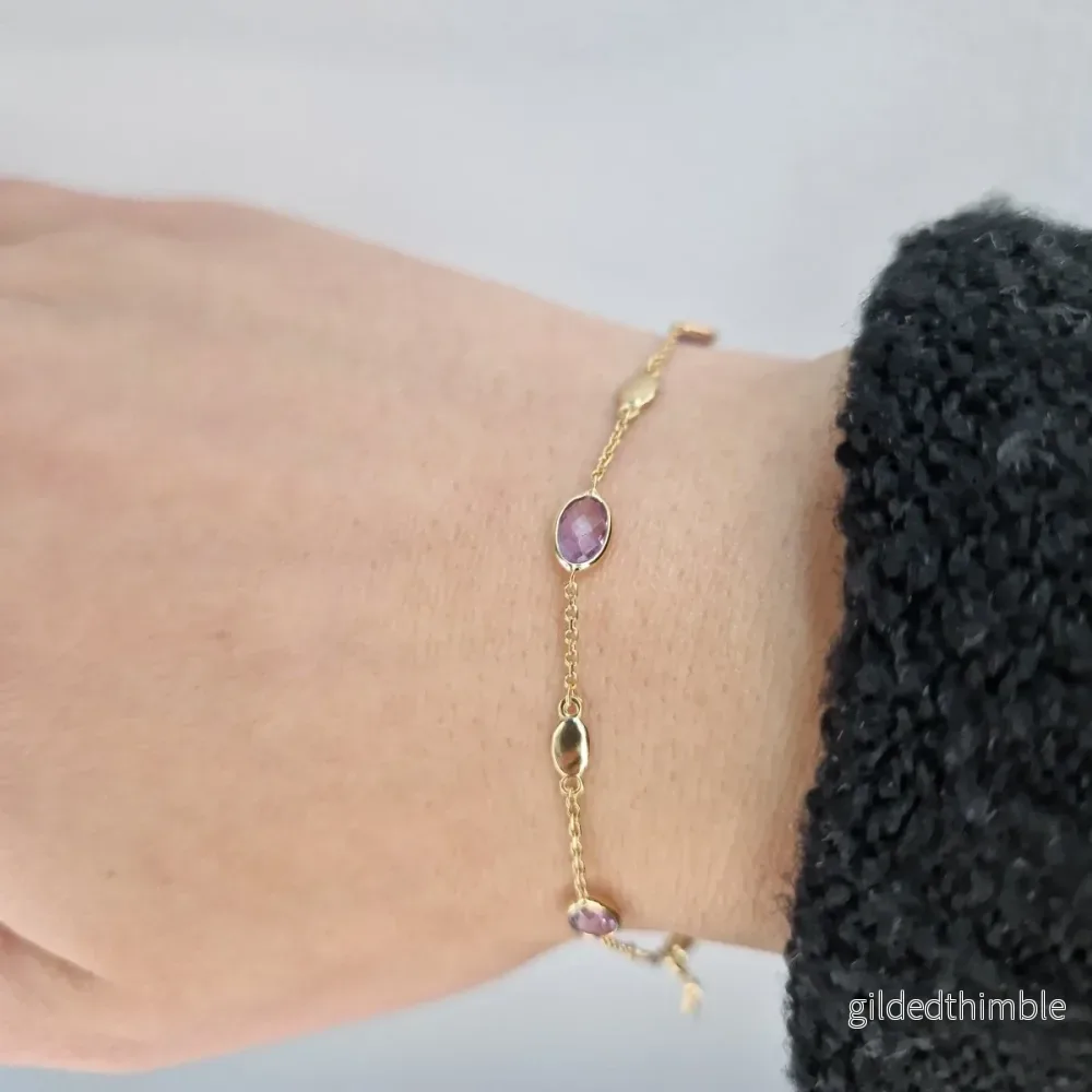 Armband med ovala ametister 18k guld