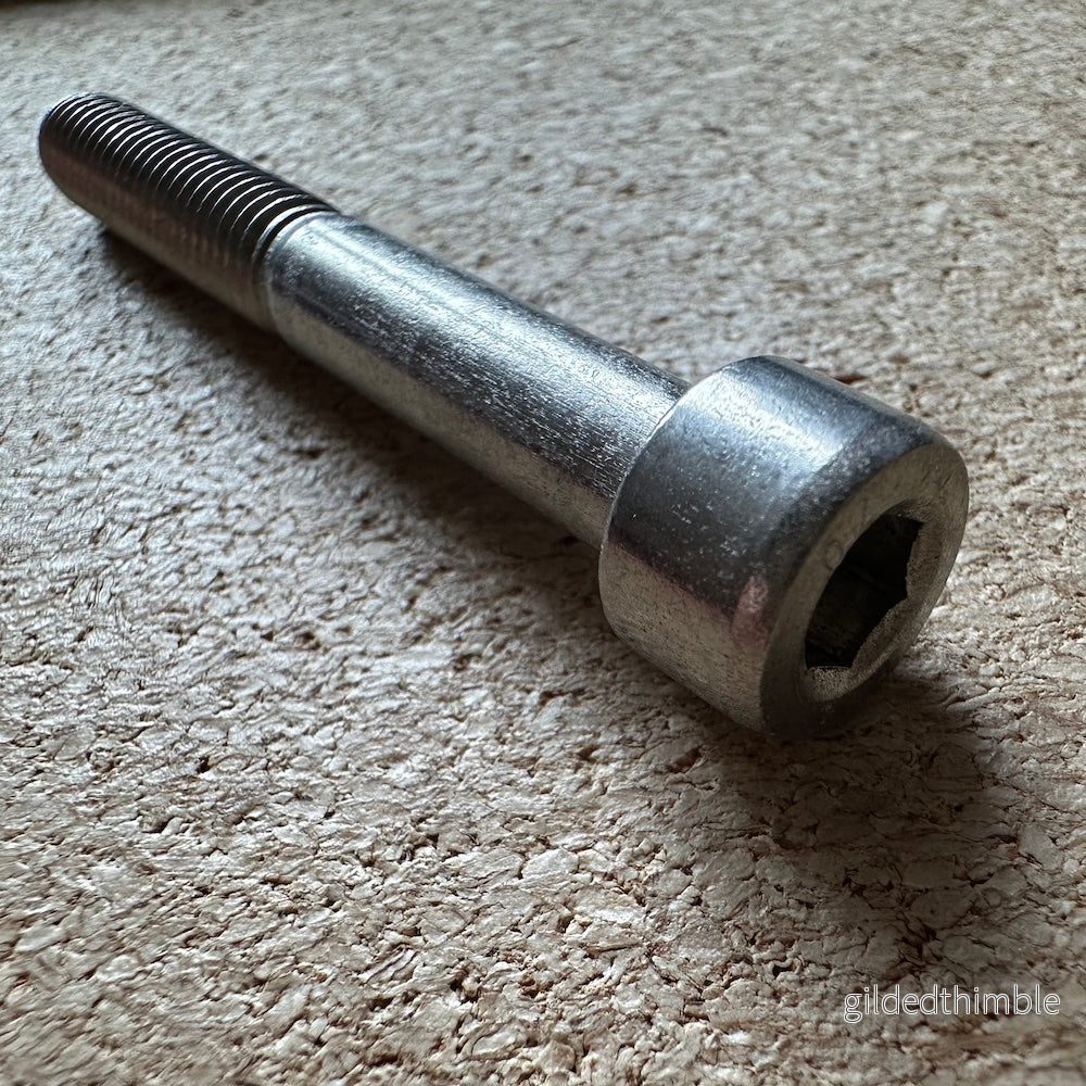 SCREW TH 8X50 933 A4