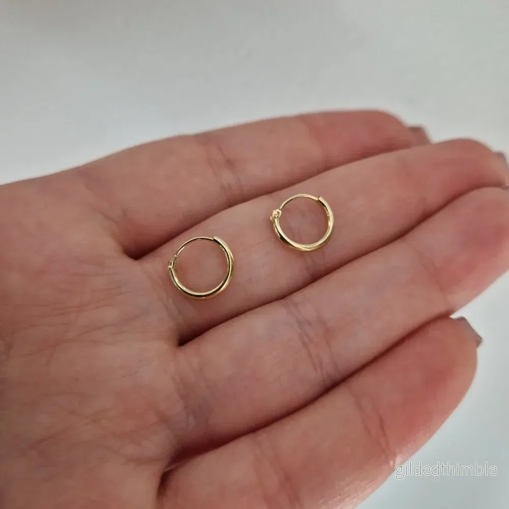 Små rör creoler 18k guld Små rör creoler 18k guld