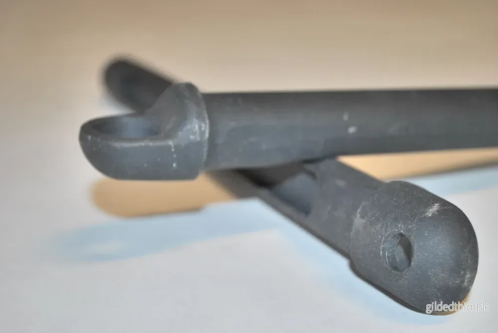 BLACK ADJUSTABLE TILLER END BLACK ADJUSTABLE TILLER END