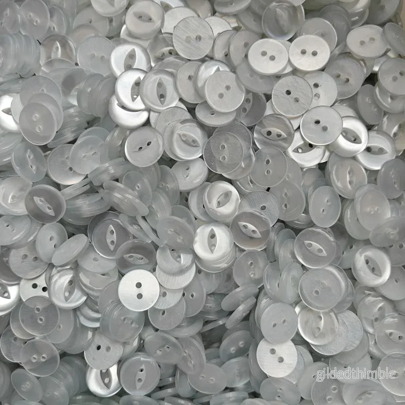 Vita skjortknappar 13mm – ca 500st