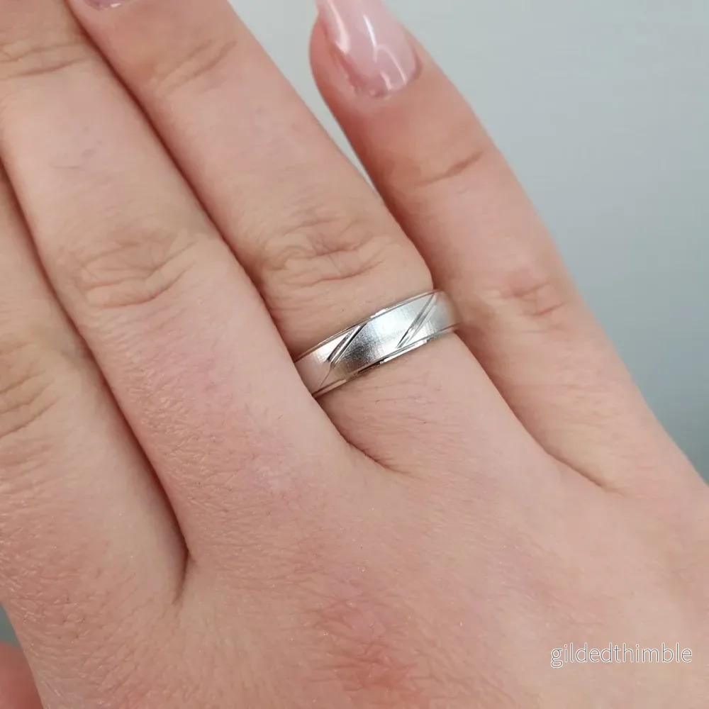 Förlovningsring Amor Alicia