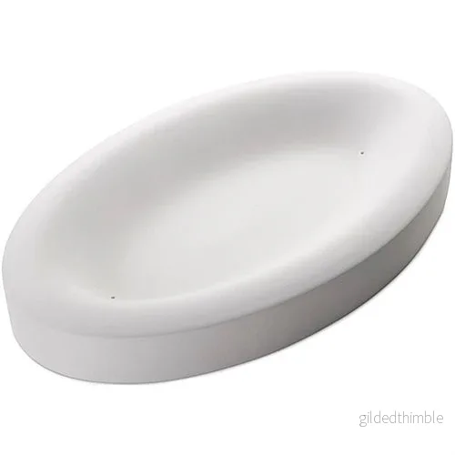 Form Oval, 38 x 24 cm. Form Oval, 38 x 24 cm.