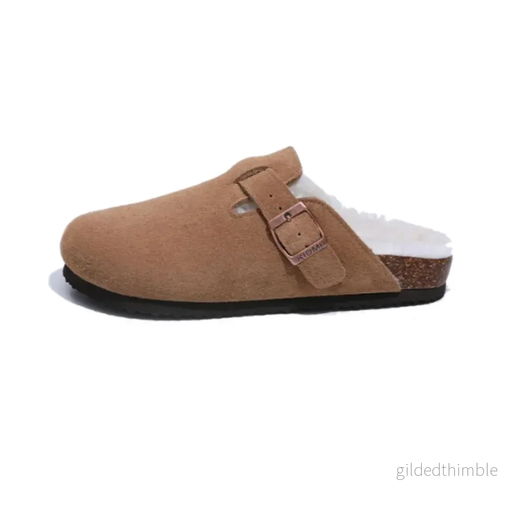 Fodrade mocka‐tofflor – varm & bekväm innetoffel Fodrade mocka‐tofflor – varm & bekväm innetoffel