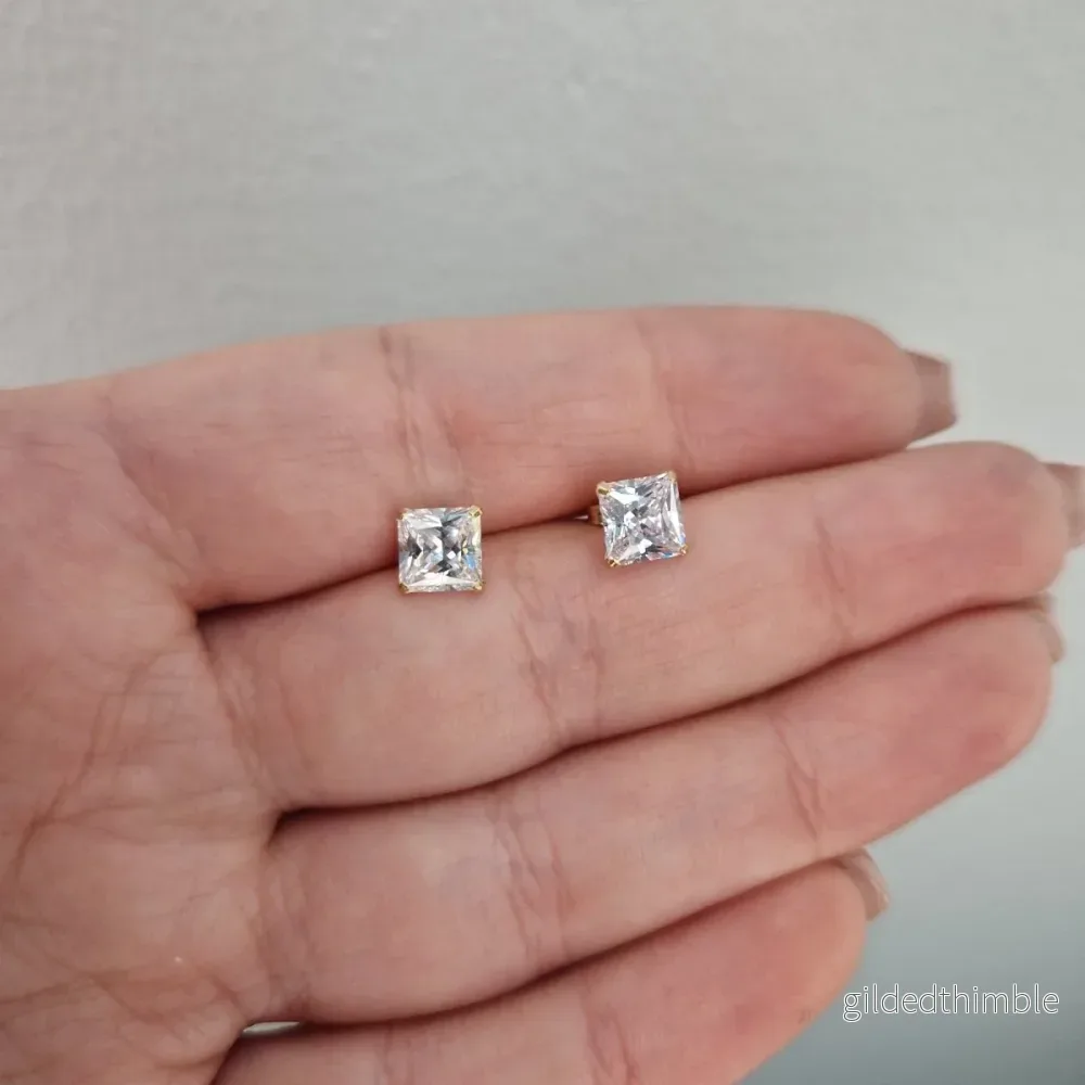 Fyrkantiga örhänge cubic zirconia 18k guld