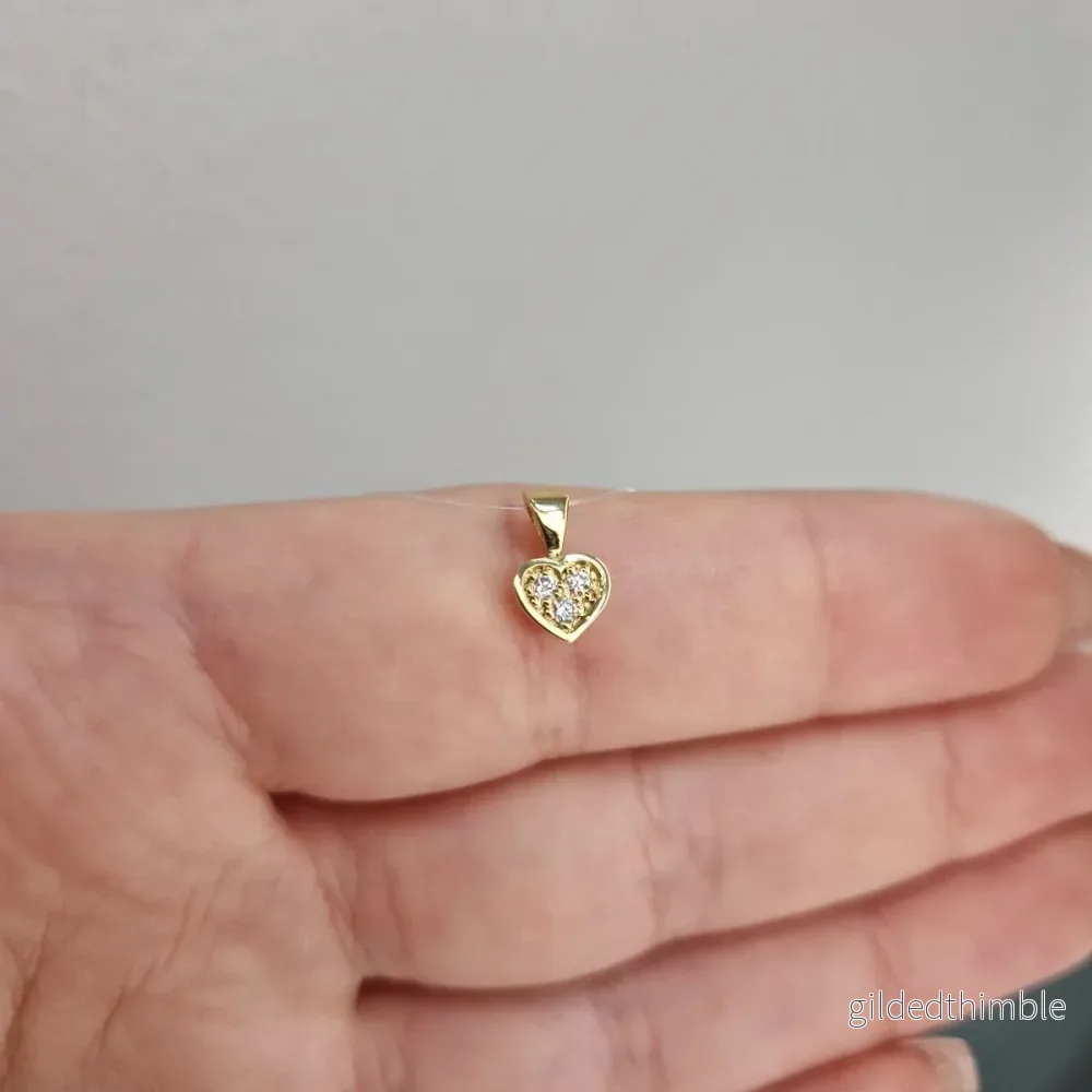 Diamant hängsmycke hjärta 18k guld Diamant hängsmycke hjärta 18k guld