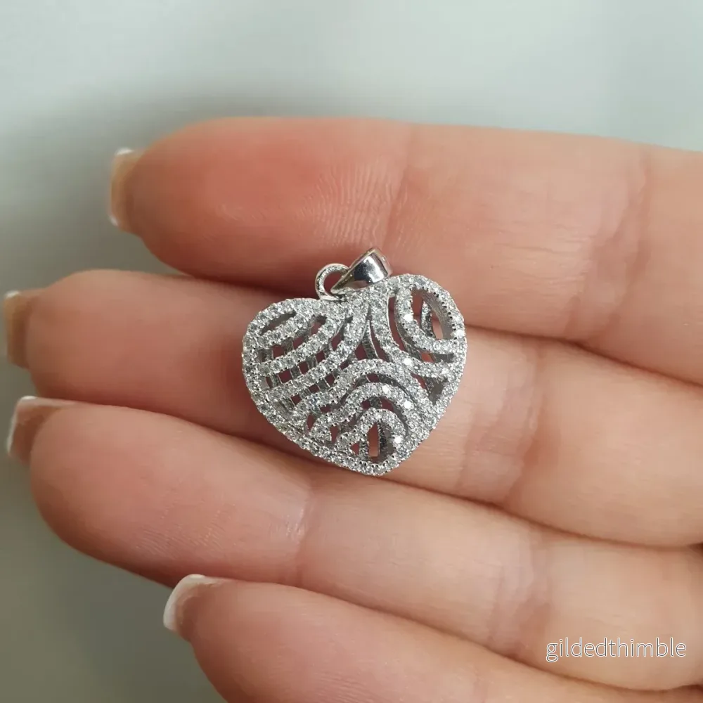 Designat silver hjärta & halsband