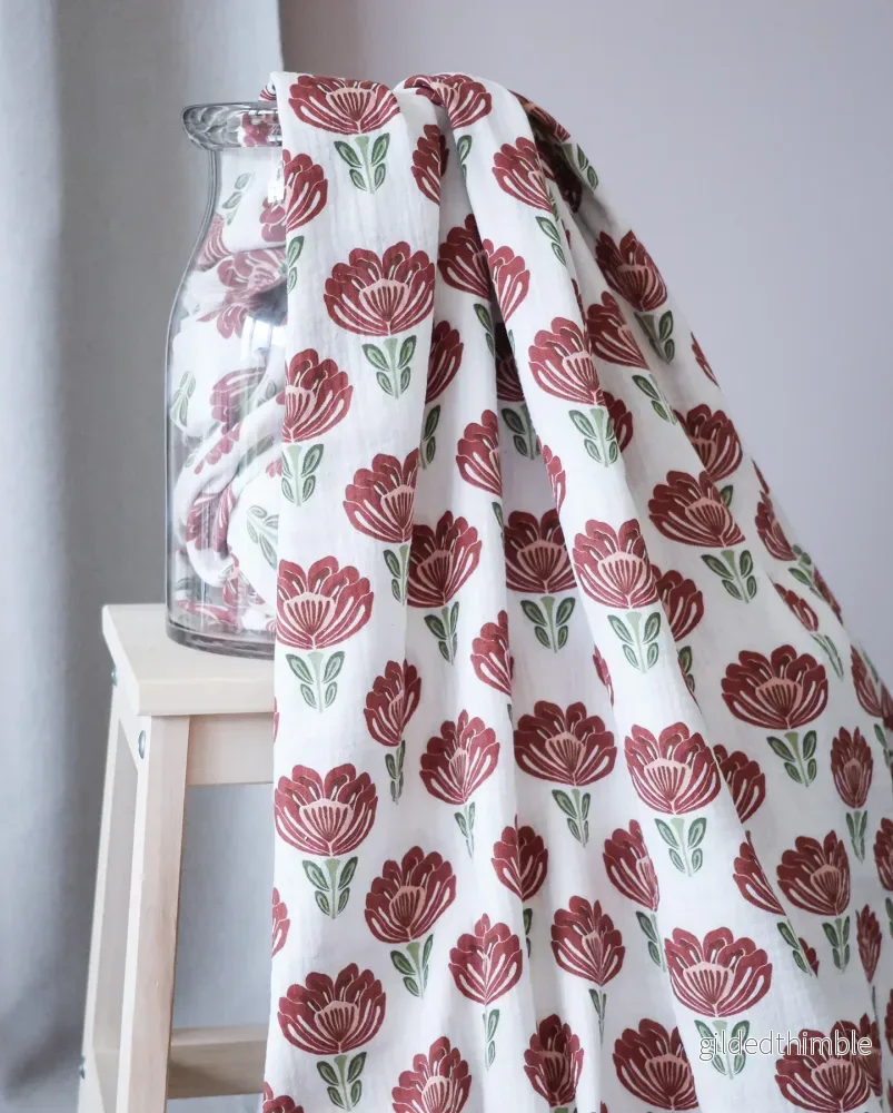 FOLK TULIP – WHITE