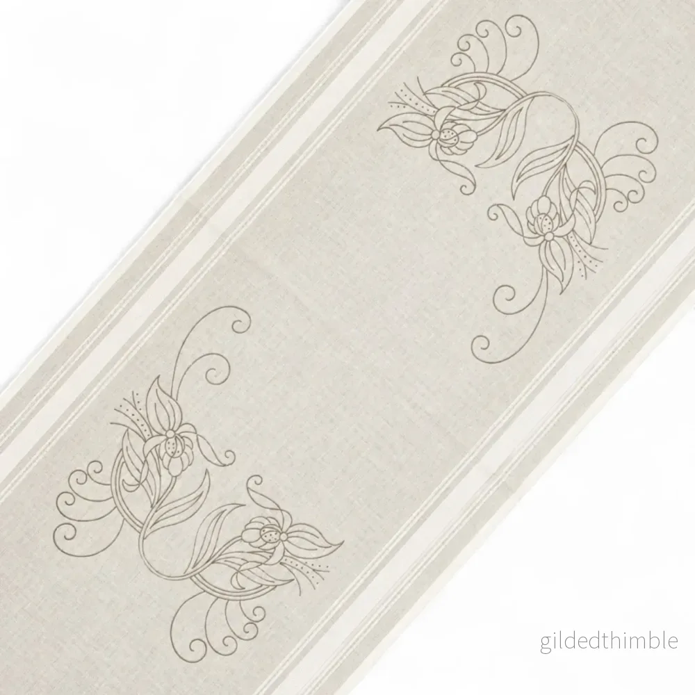 Förtryckt broderilöpare Lilja – Permin - Bild 2
